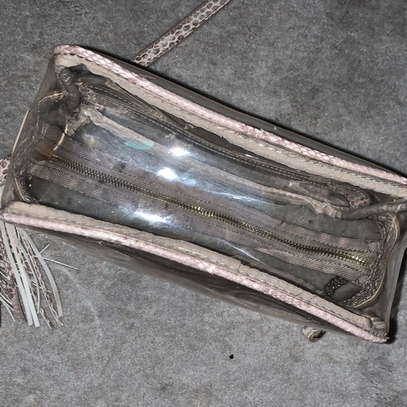 Boutique clear stadium sports venue purse crossbody faux animal print tassel - Picture 10 of 11